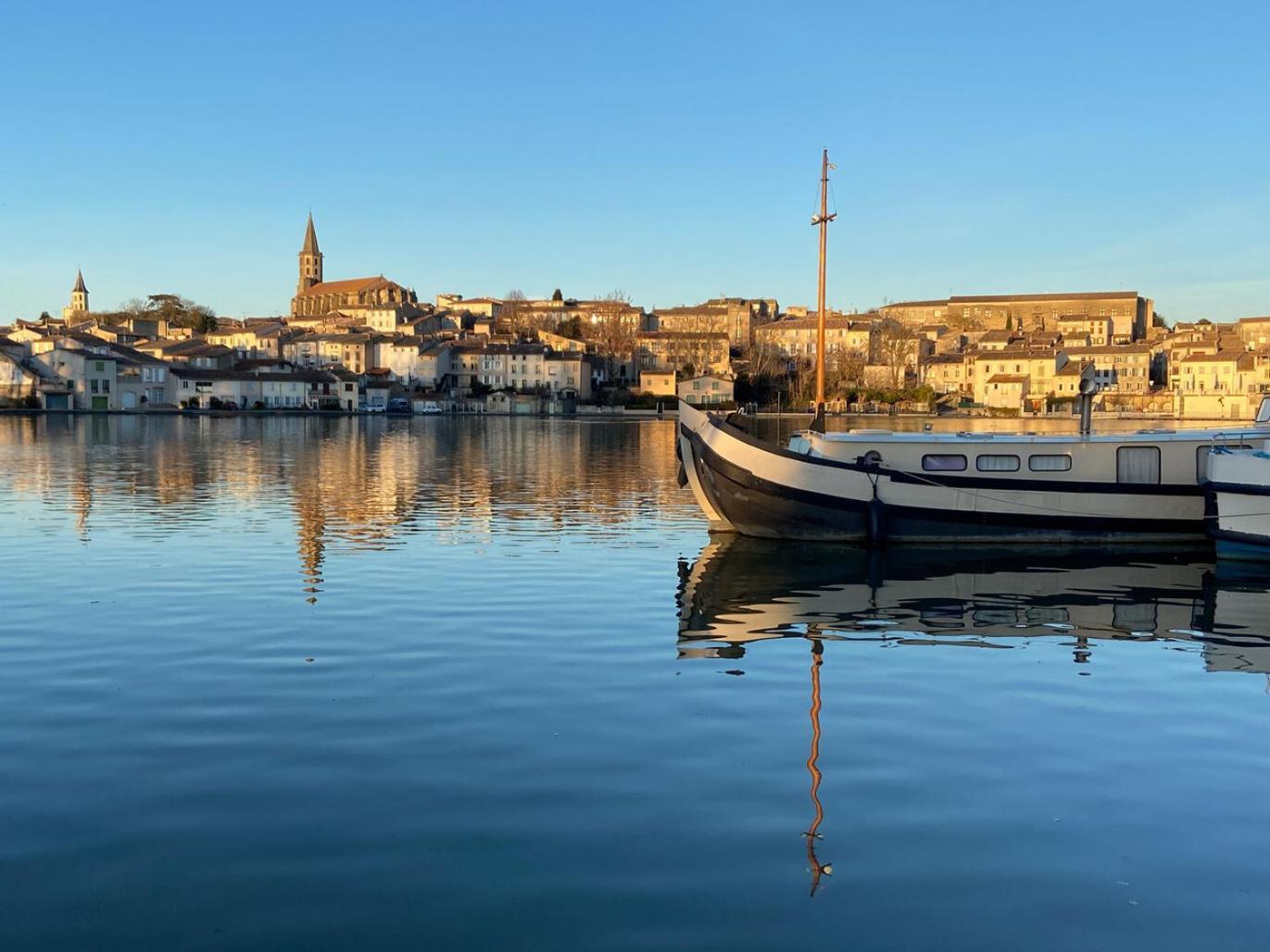 Le Grand Bassin Villa Castelnaudary Exteriör bild
